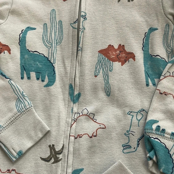 New!! Baby Dino 🦕 feetless onsie 18 months - Picture 2 of 3